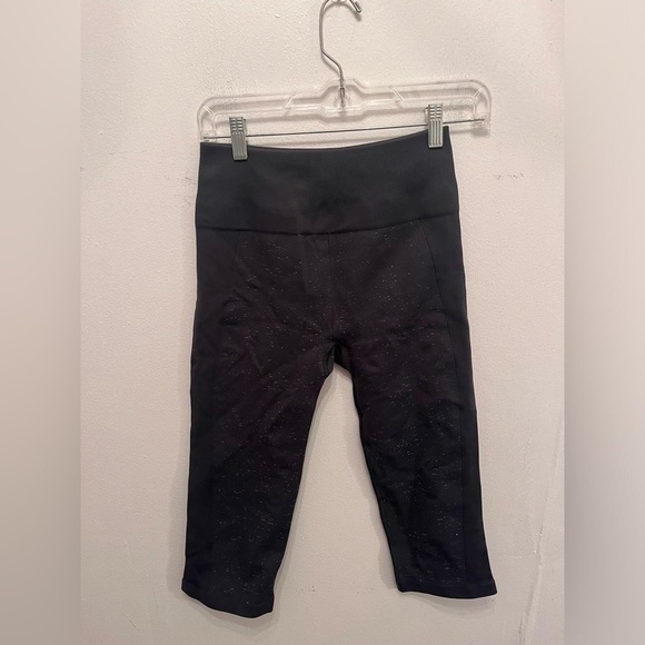 lululemon athletica Pants - Lululemon Ebb to Street Pant Size 6